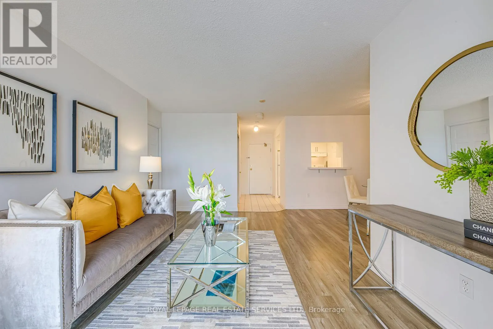 1008 - 265 ENFIELD PLACE