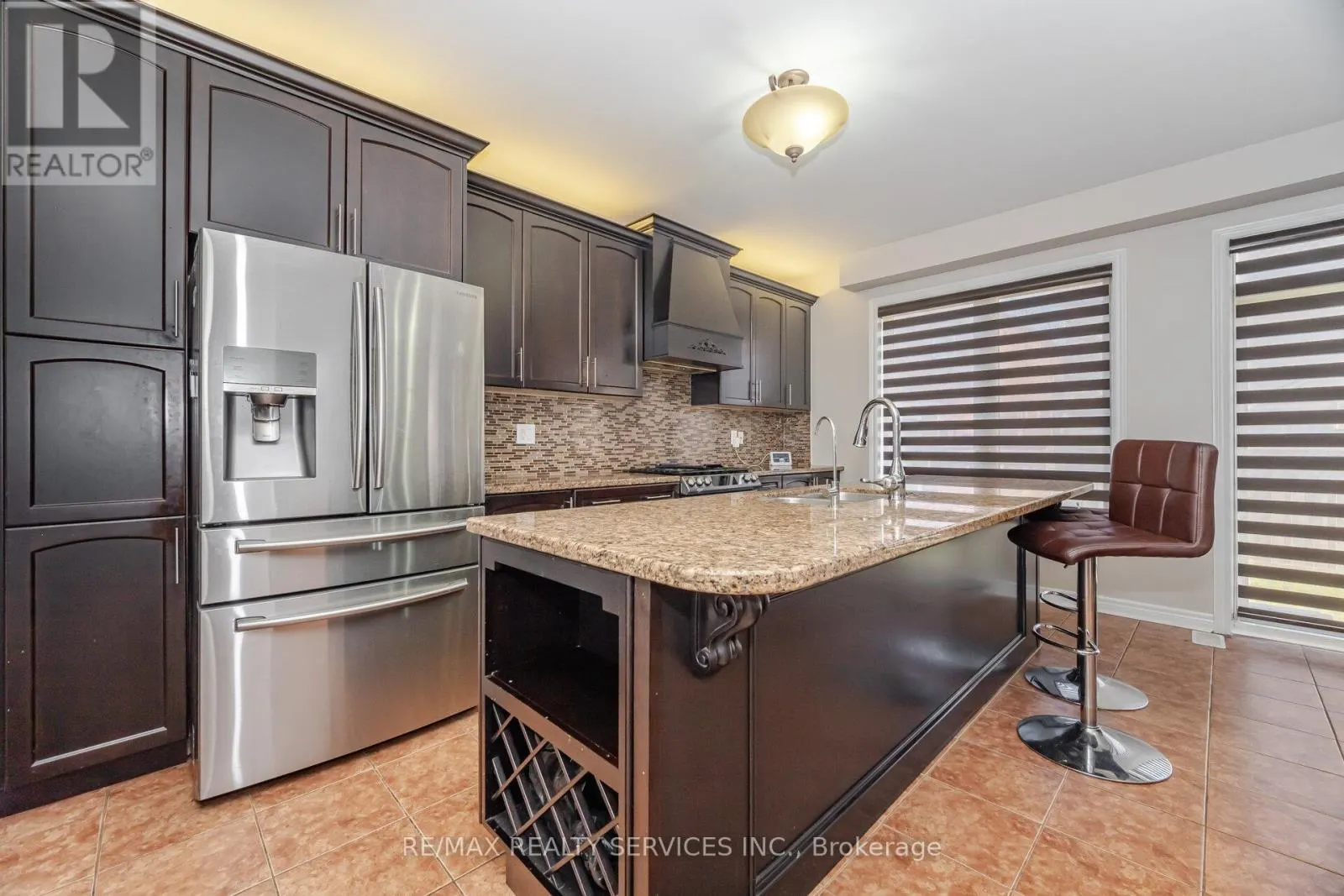 232 SUSSEXVALE DRIVE