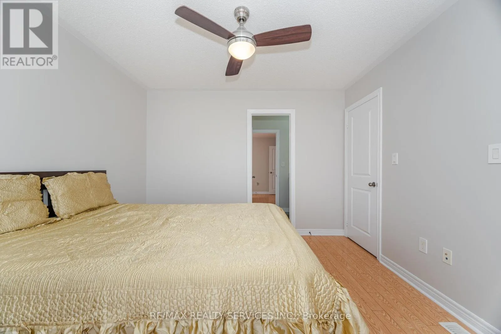 232 SUSSEXVALE DRIVE