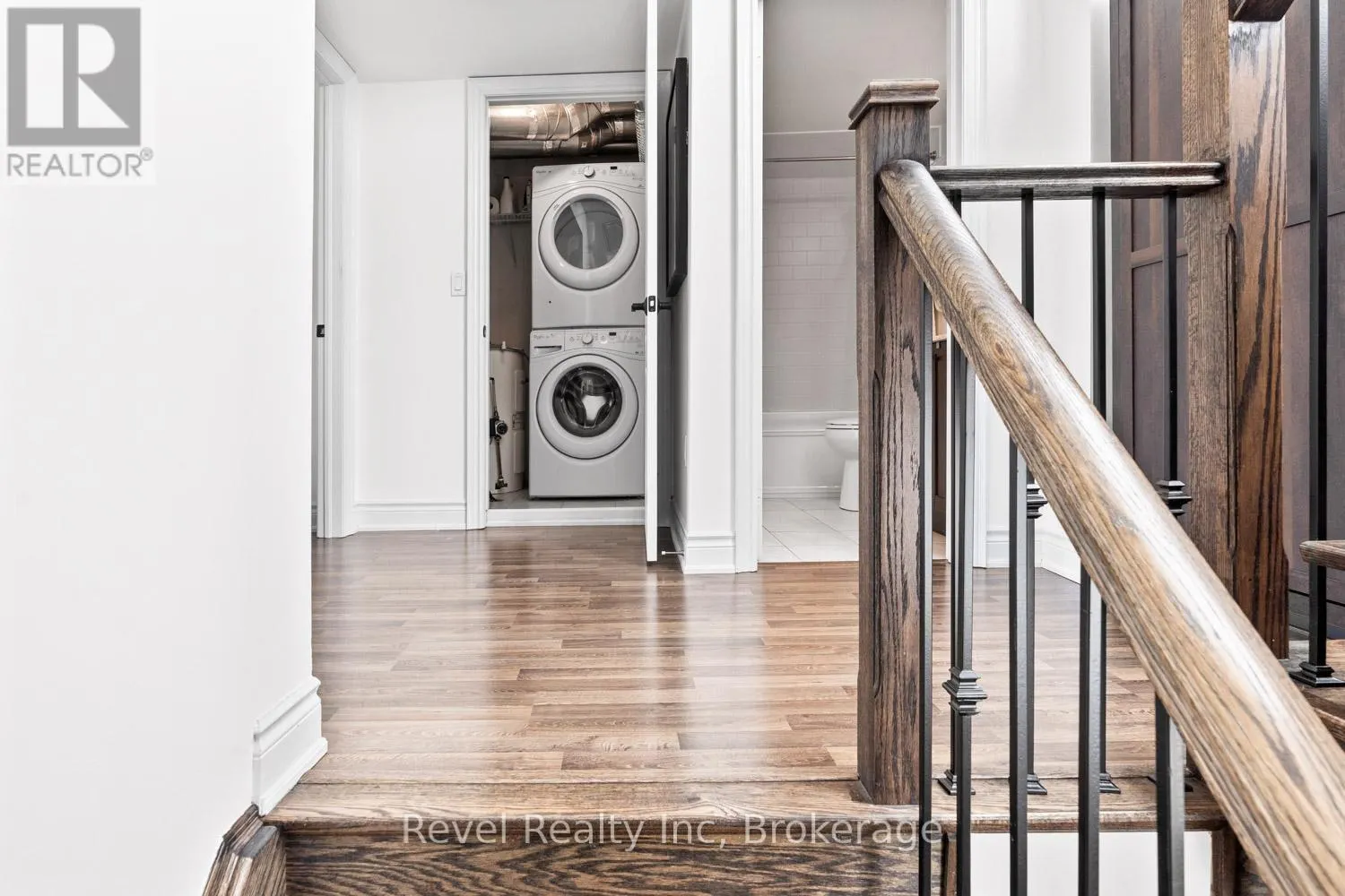 702 - 138 WIDDICOMBE HILL BOULEVARD, #702