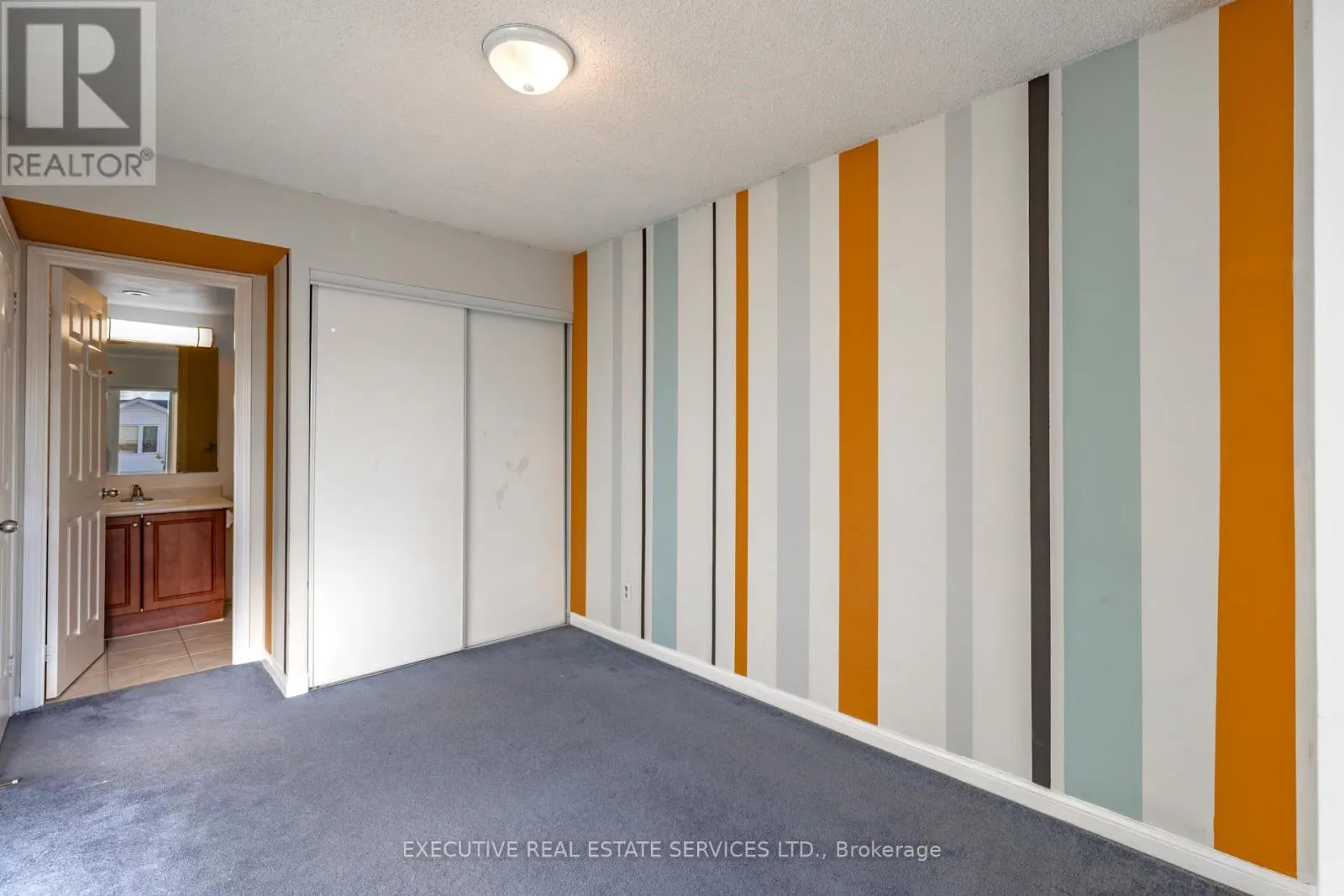 2101 - 3045 FINCH AVENUE W