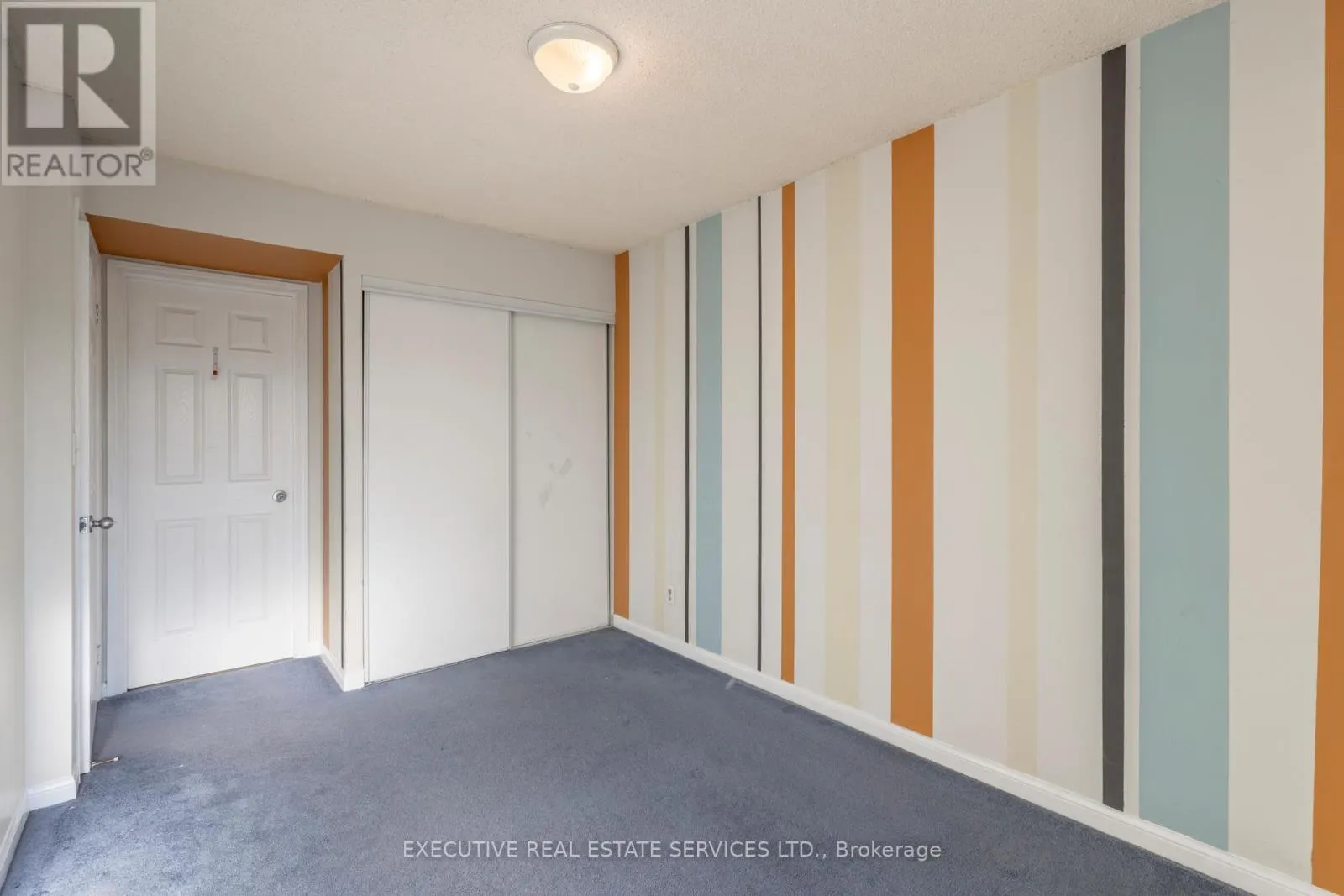 2101 - 3045 FINCH AVENUE W