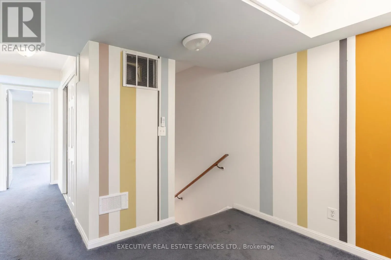 2101 - 3045 FINCH AVENUE W