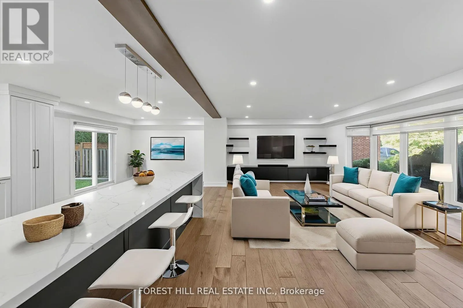 37 CHERRY POST CRESCENT