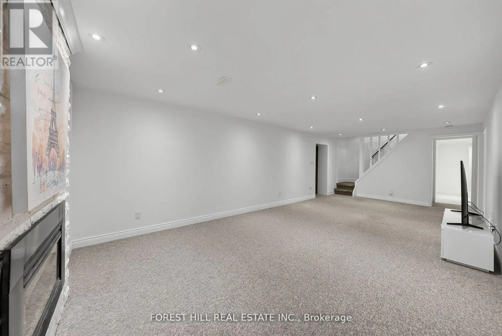 37 CHERRY POST CRESCENT