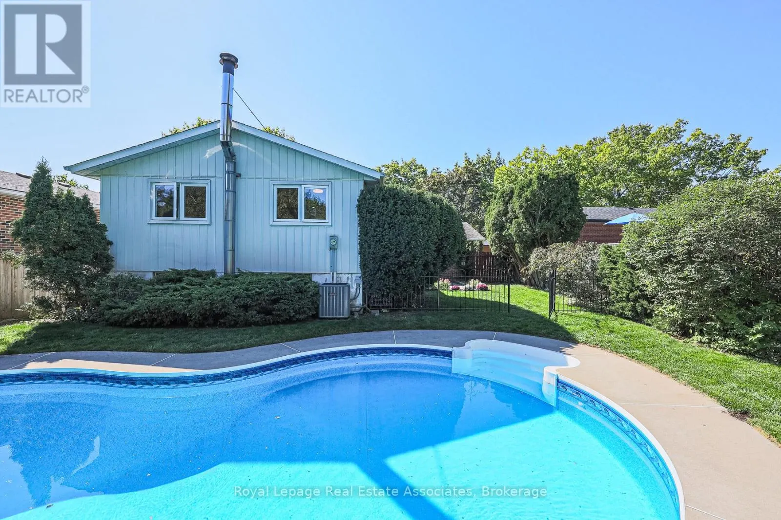 958 FLETCHER VALLEY CRESCENT