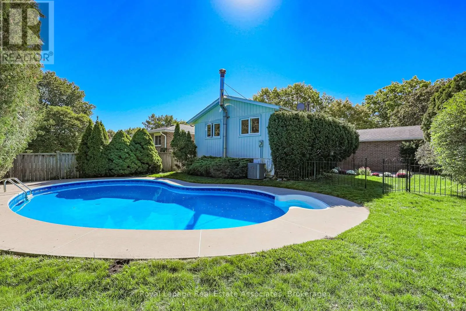 958 FLETCHER VALLEY CRESCENT