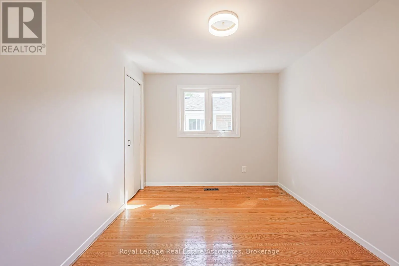 958 FLETCHER VALLEY CRESCENT