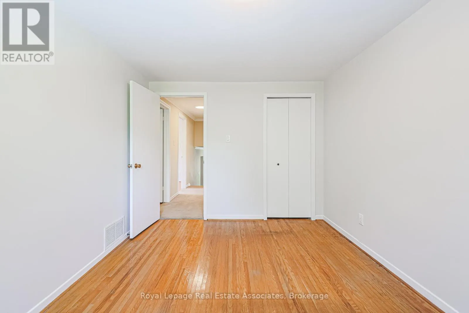 958 FLETCHER VALLEY CRESCENT