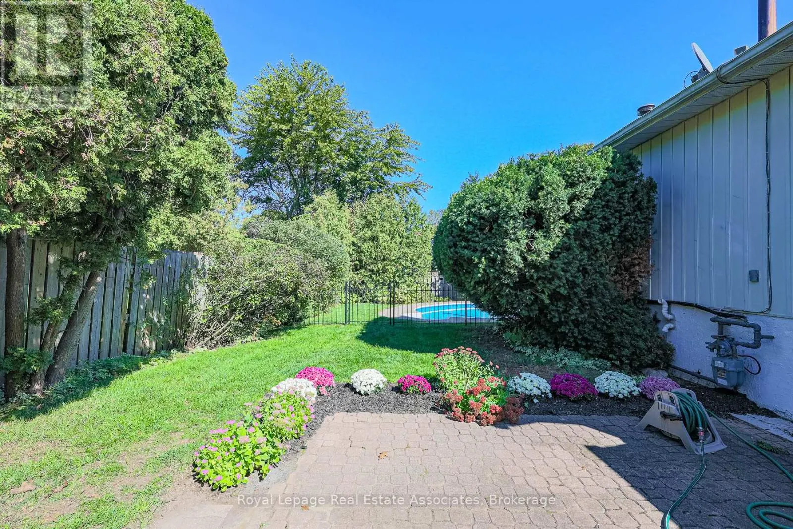 958 FLETCHER VALLEY CRESCENT