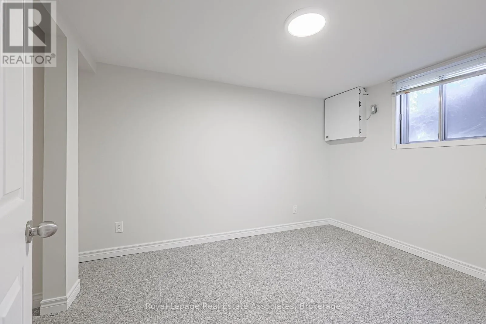 958 FLETCHER VALLEY CRESCENT