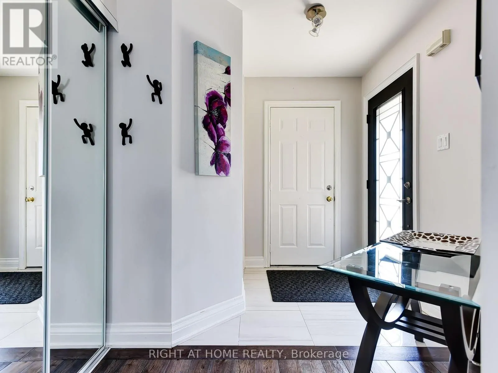 6118 CLOVER RIDGE COURT