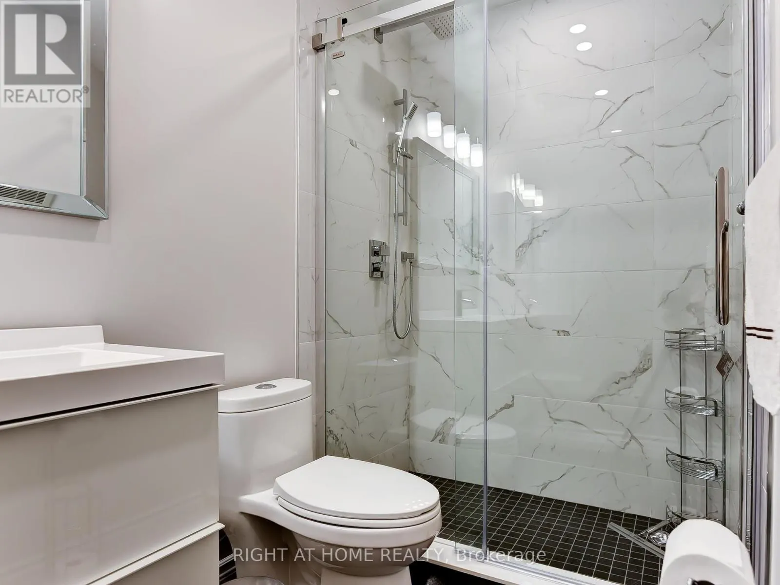 6118 CLOVER RIDGE COURT