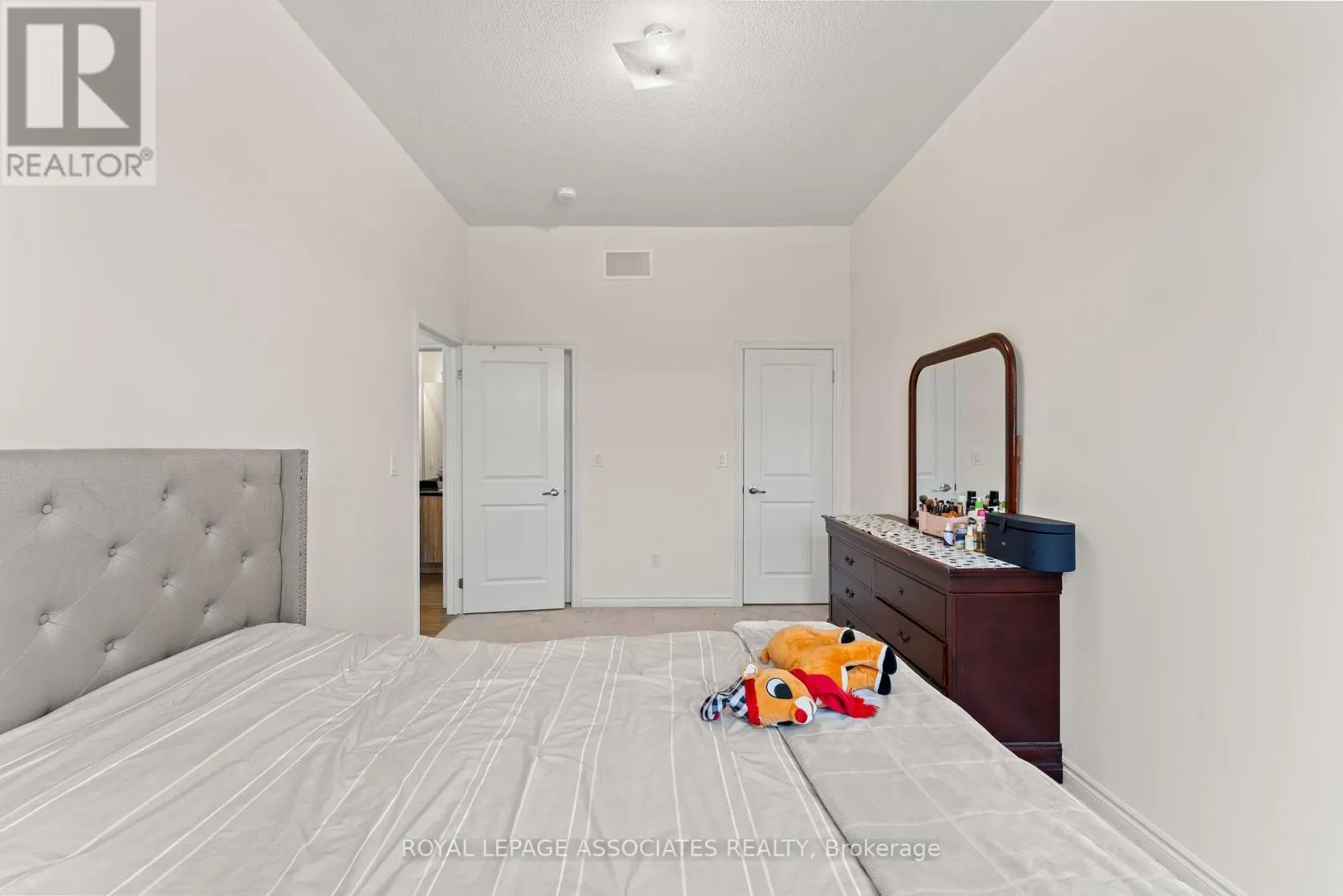 706 - 60 HALLIFORD PLACE