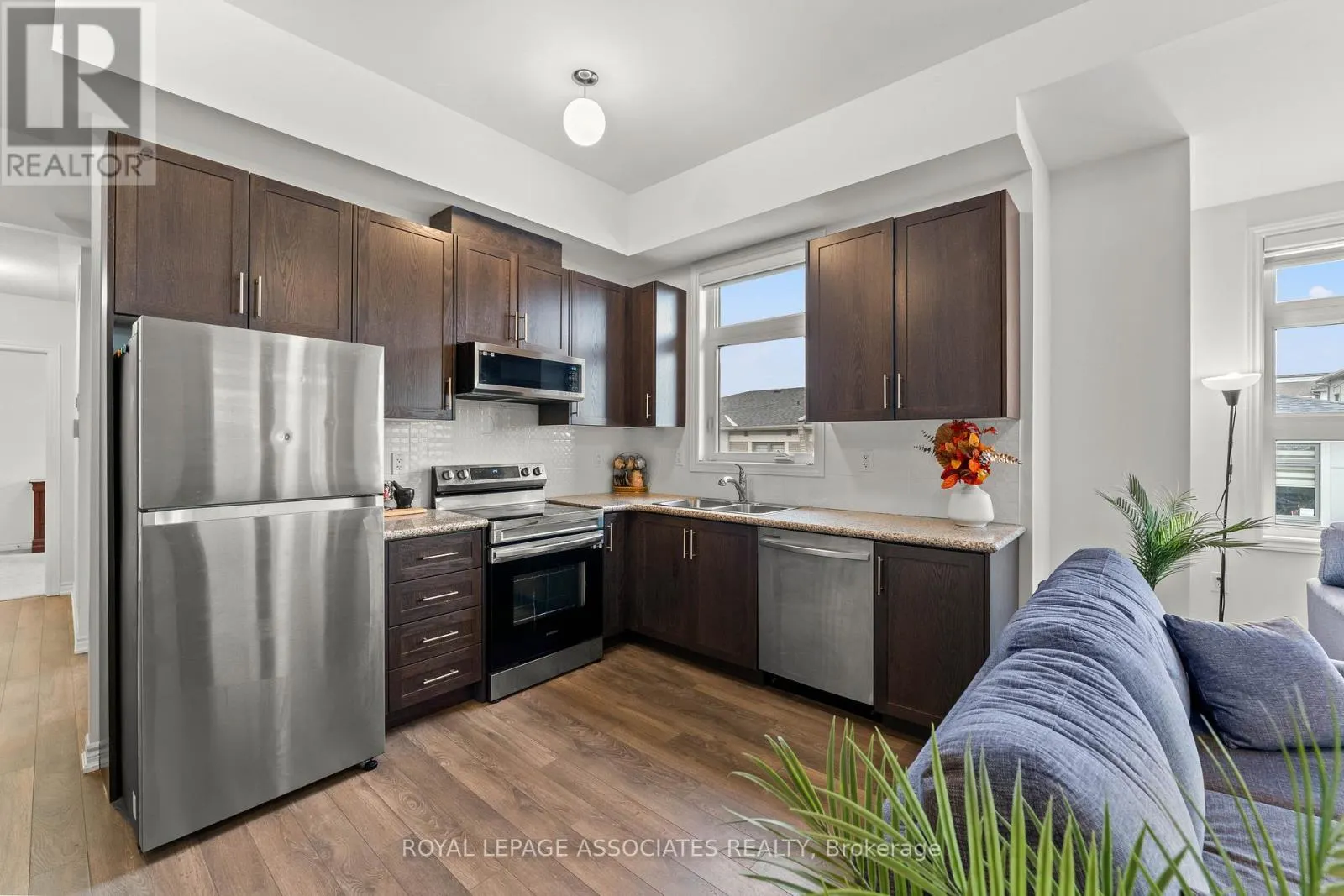 706 - 60 HALLIFORD PLACE