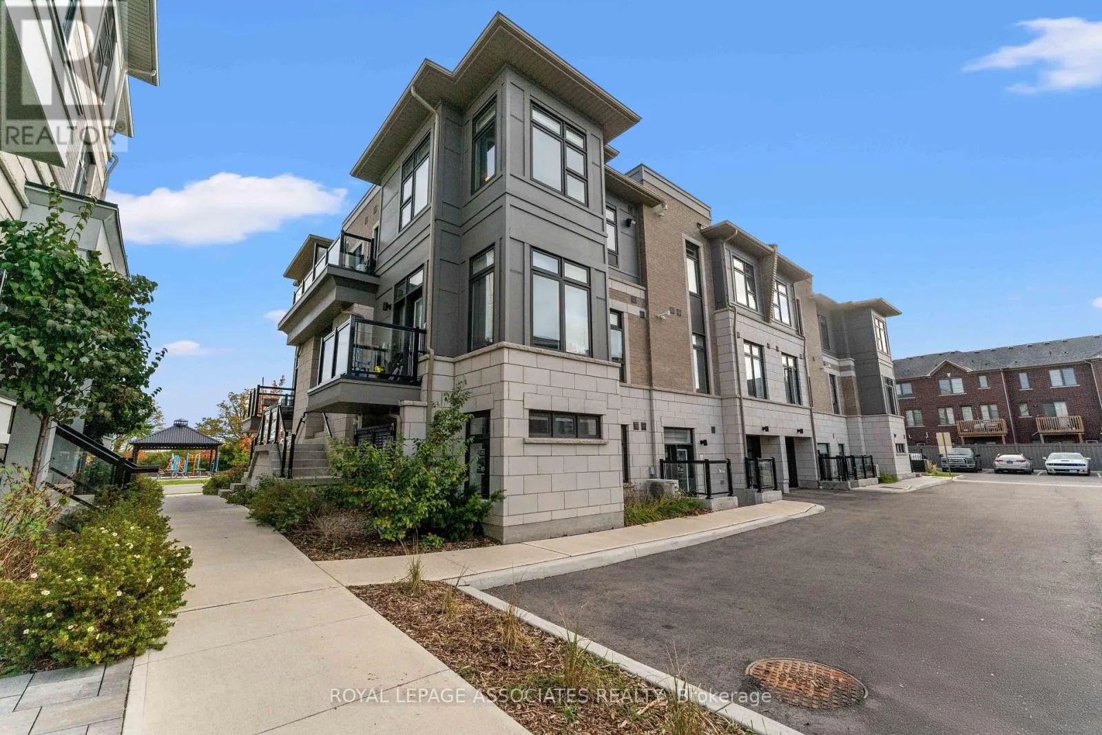 706 - 60 HALLIFORD PLACE