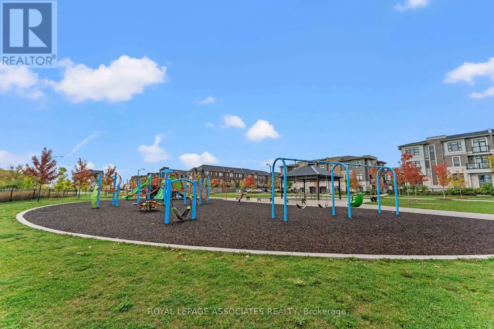 706 - 60 HALLIFORD PLACE