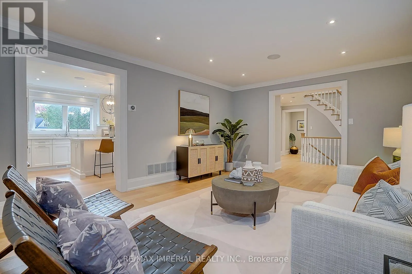 1832 PINE SISKIN COURT