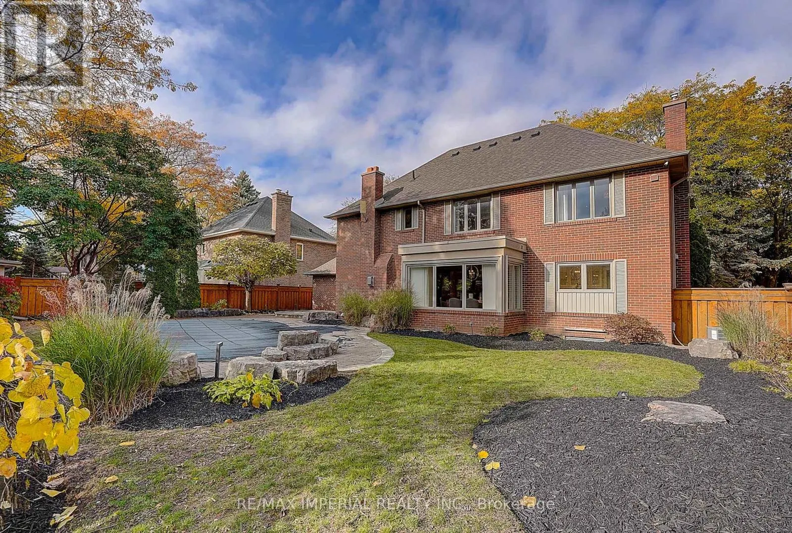 1832 PINE SISKIN COURT