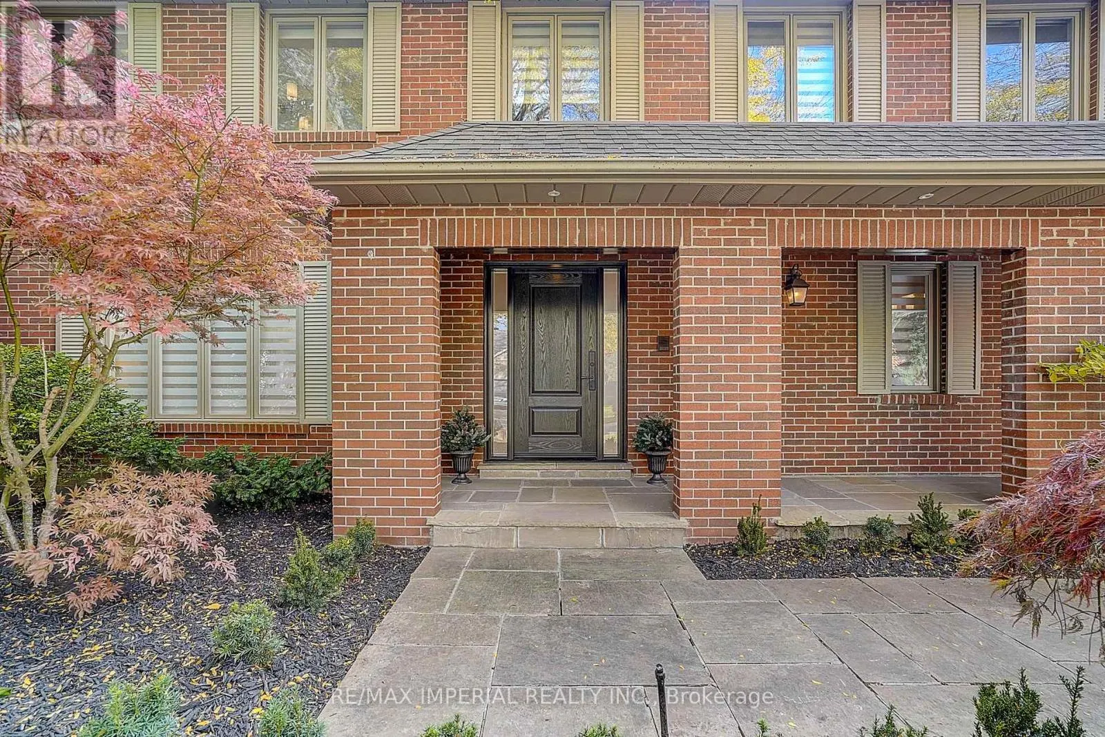 1832 PINE SISKIN COURT