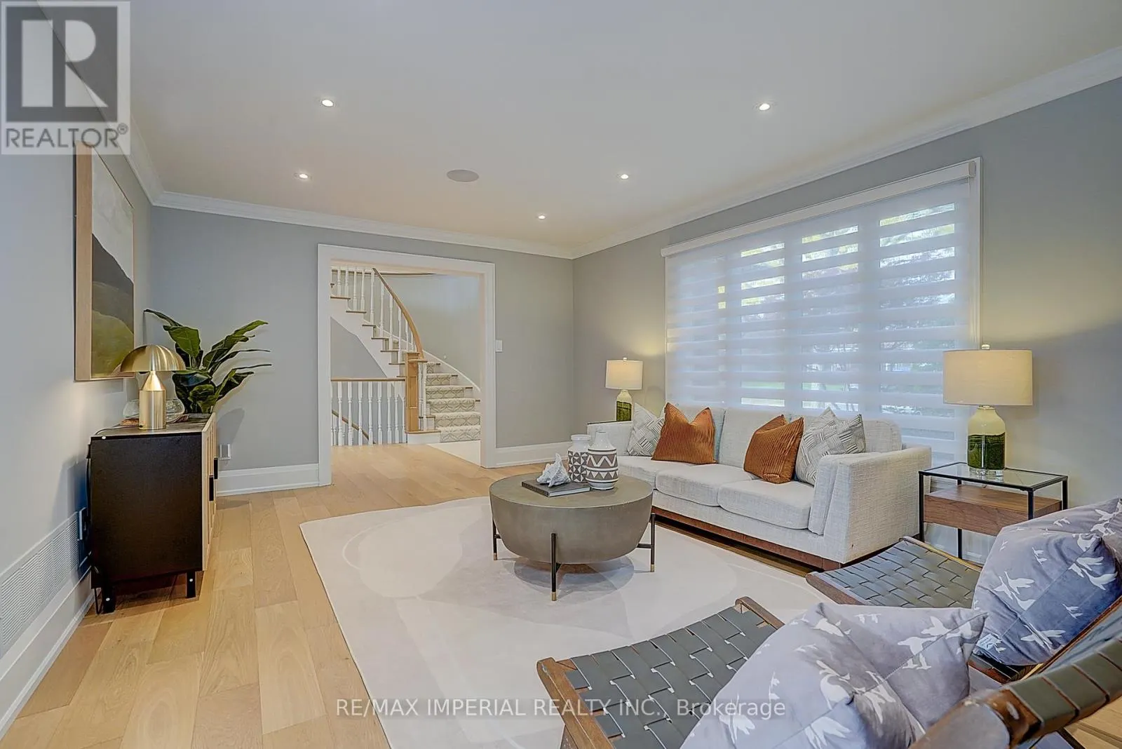 1832 PINE SISKIN COURT