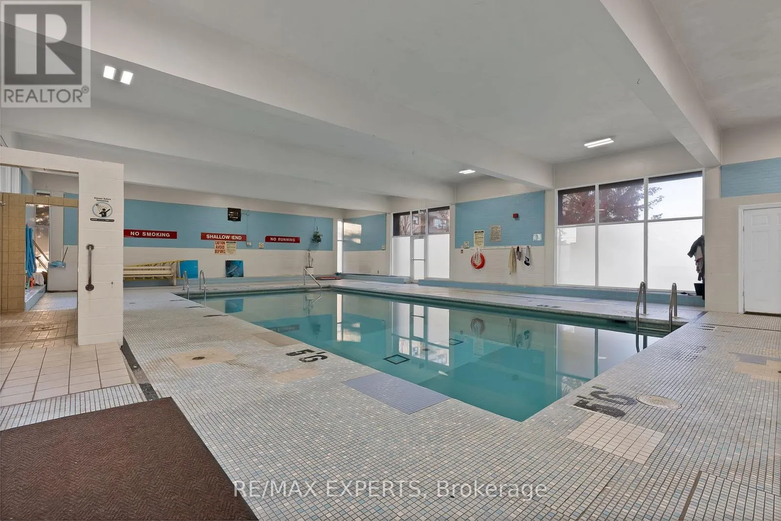 1013 - 390 DIXON ROAD