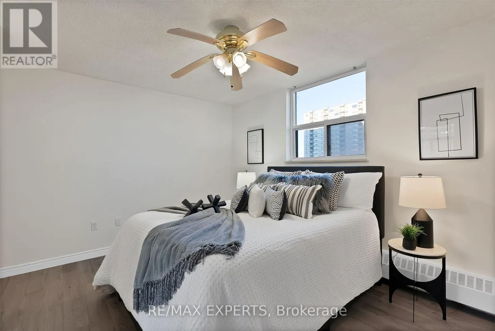 1013 - 390 DIXON ROAD