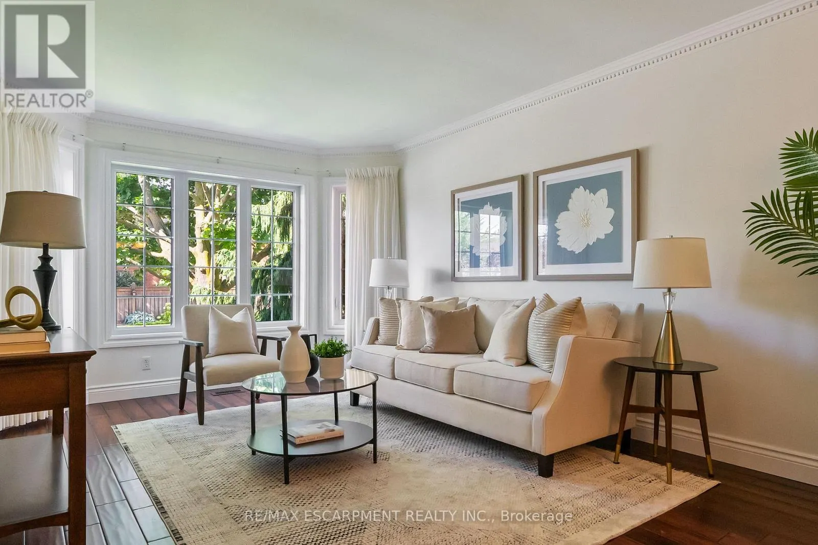 2421 SUSQUEHANNA COURT