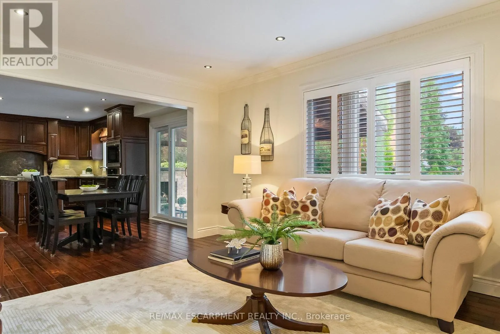 2421 SUSQUEHANNA COURT