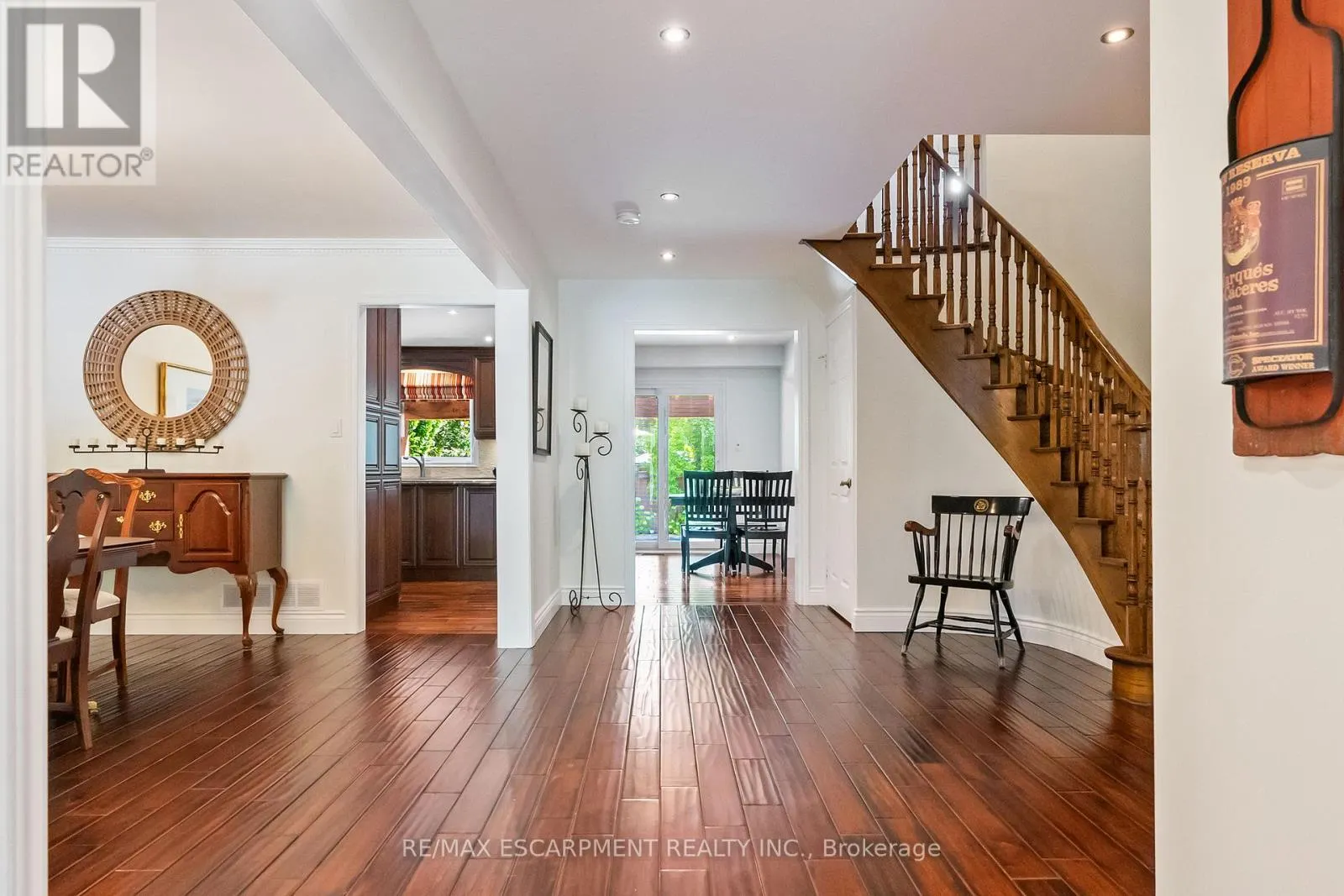 2421 SUSQUEHANNA COURT