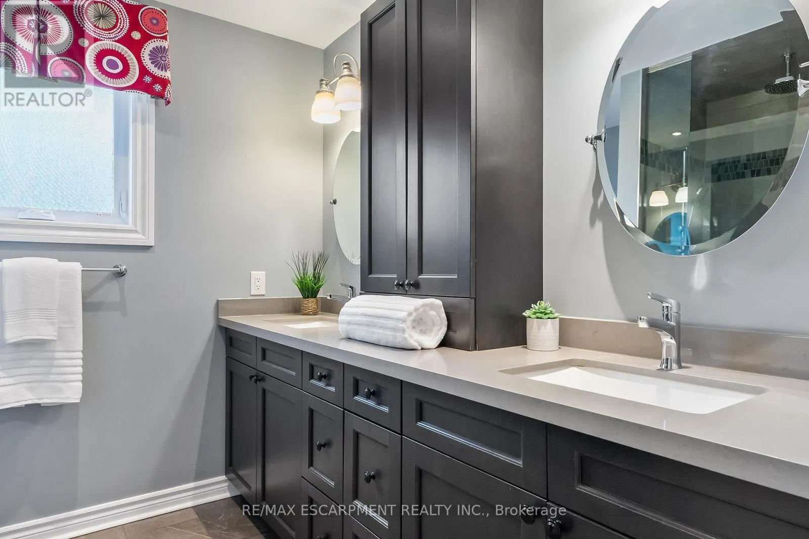 2421 SUSQUEHANNA COURT