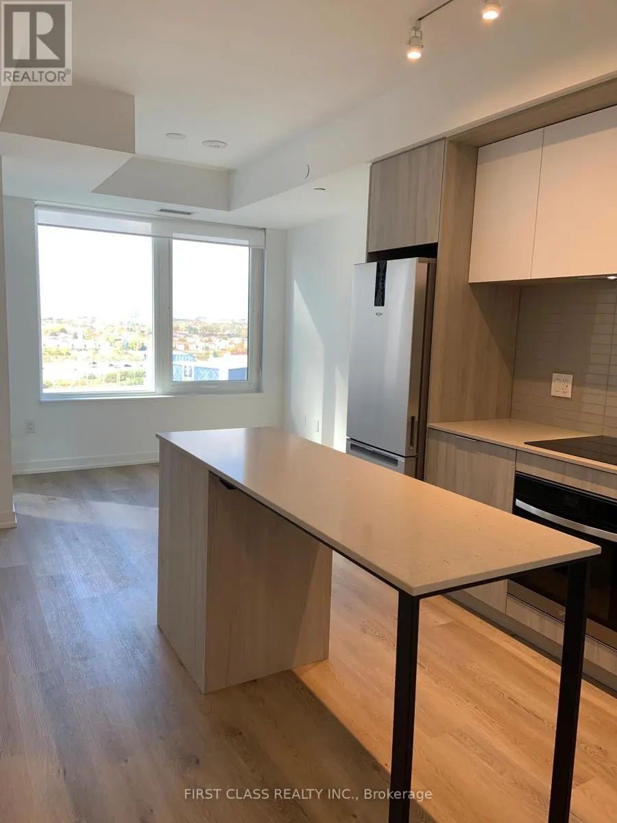 1102 - 395 SQUARE ONE DRIVE