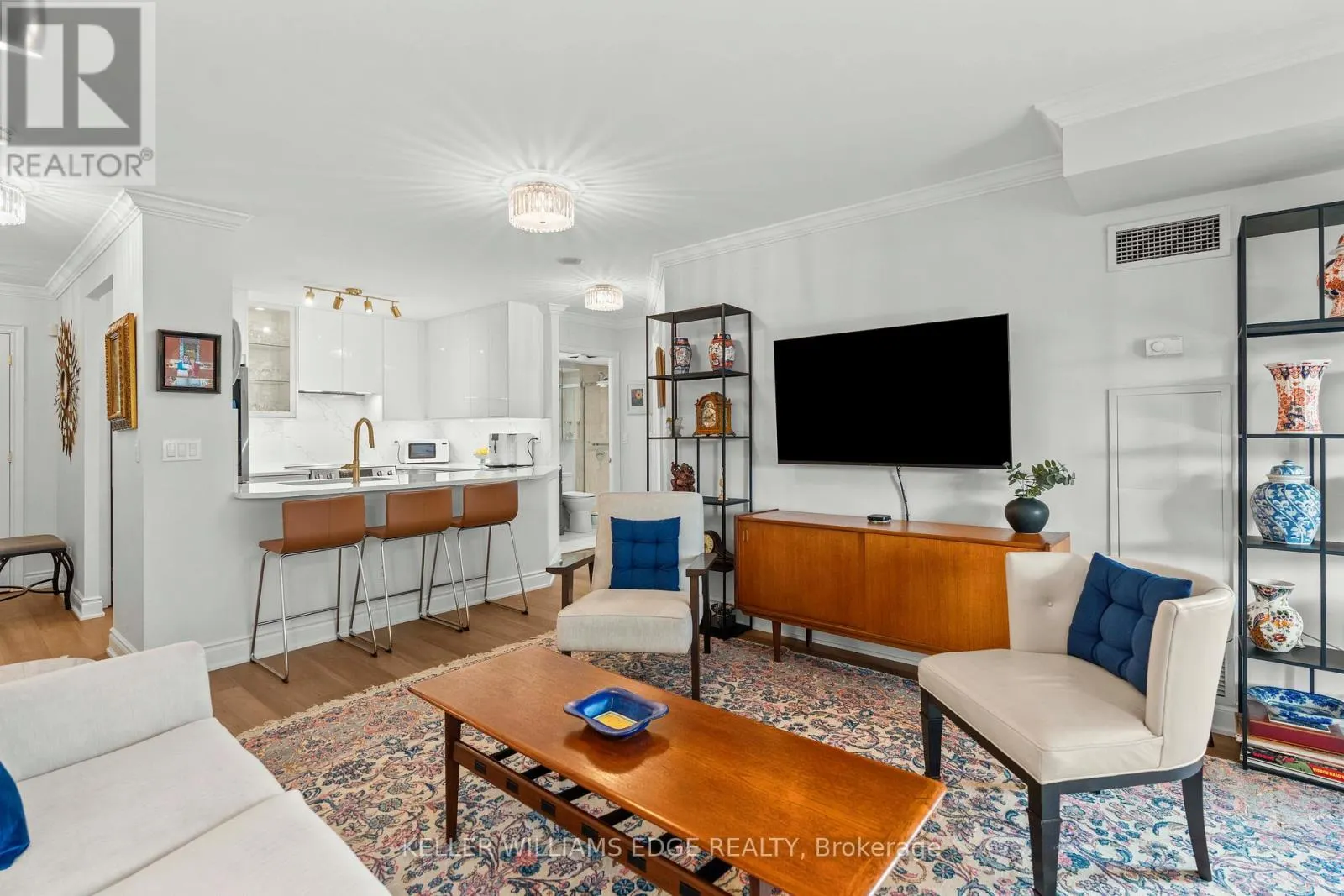 401 - 442 MAPLE AVENUE