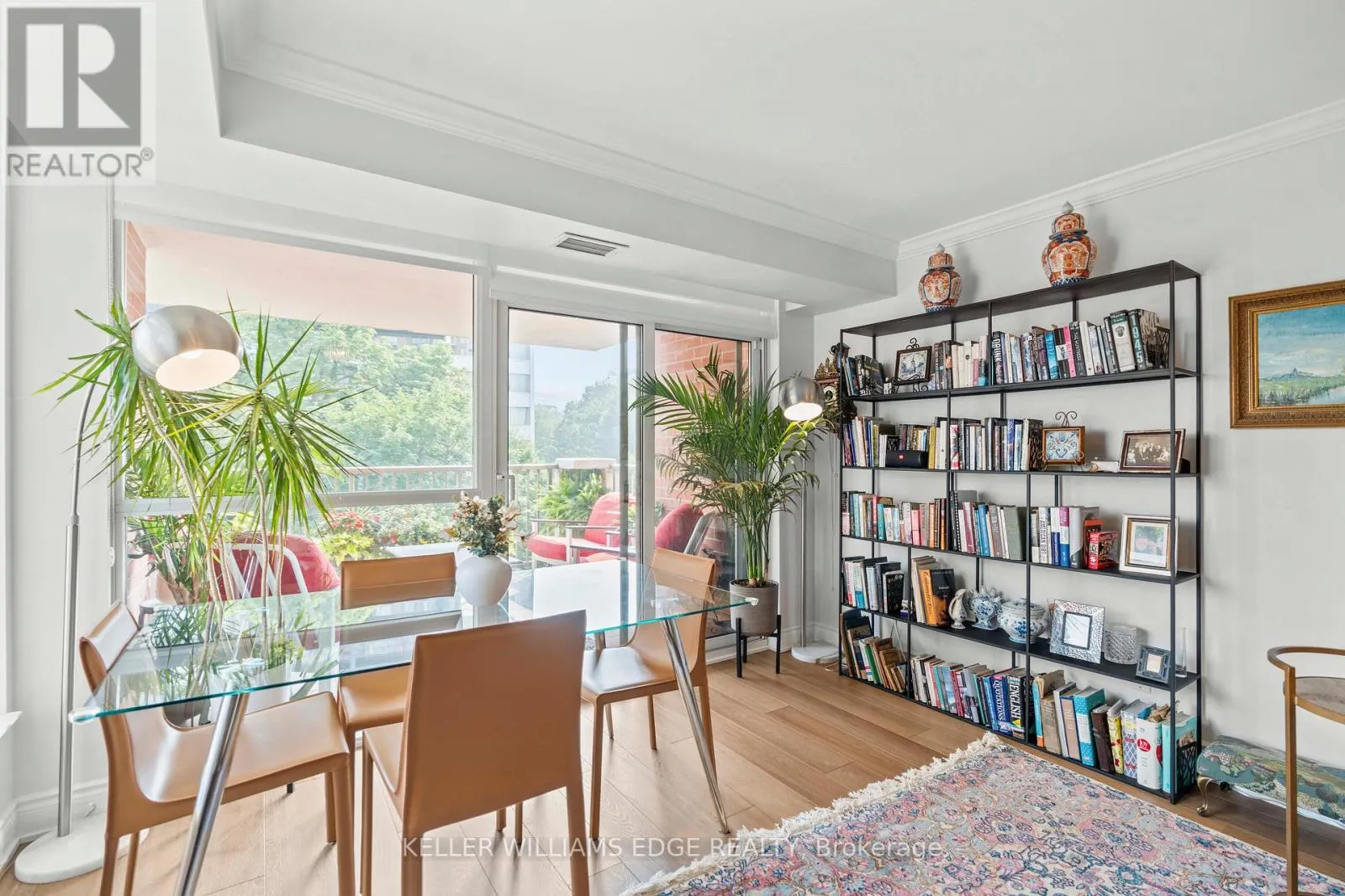 401 - 442 MAPLE AVENUE