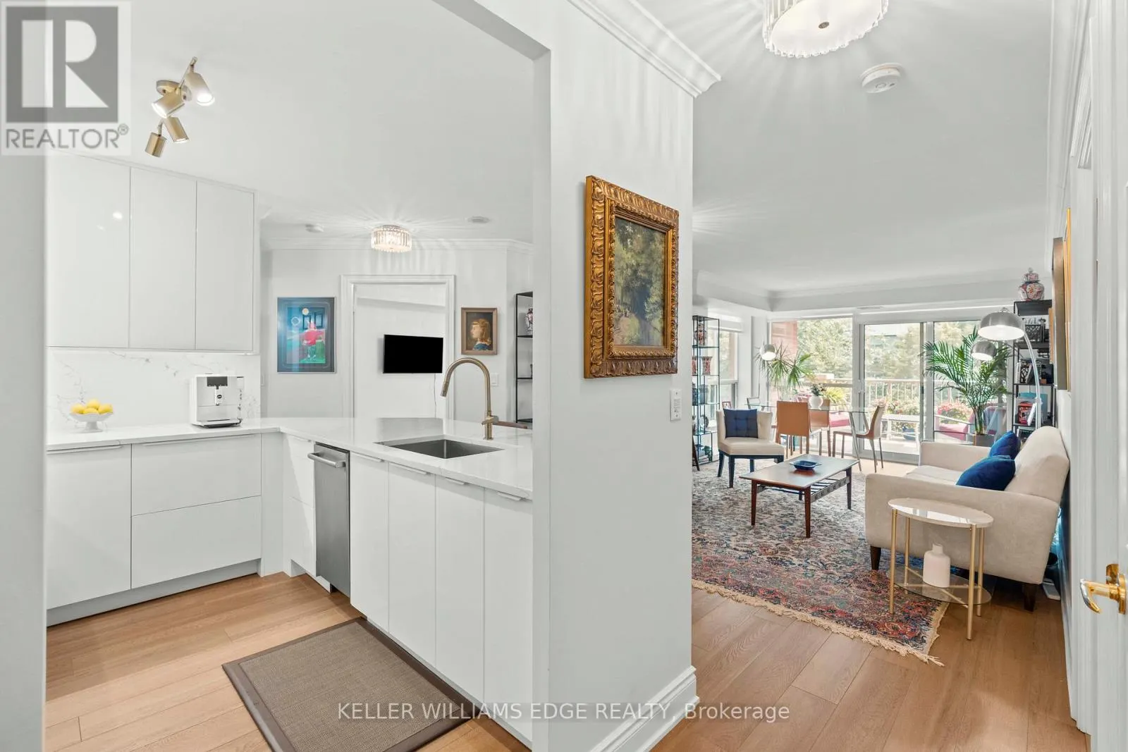 401 - 442 MAPLE AVENUE