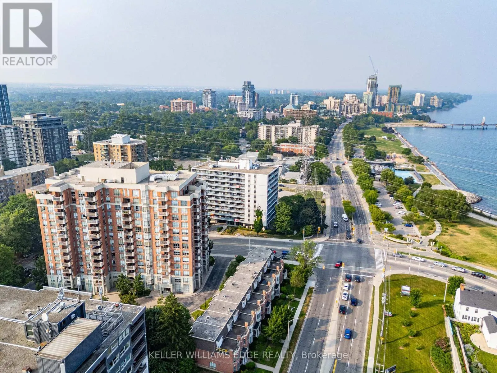 401 - 442 MAPLE AVENUE