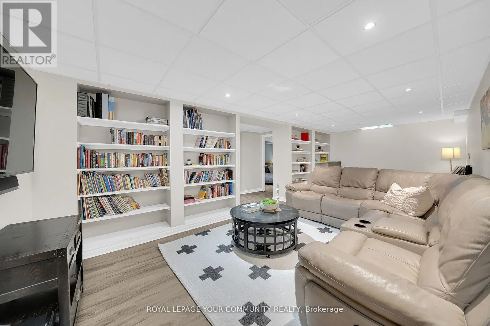 104 TAYLORWOOD AVENUE