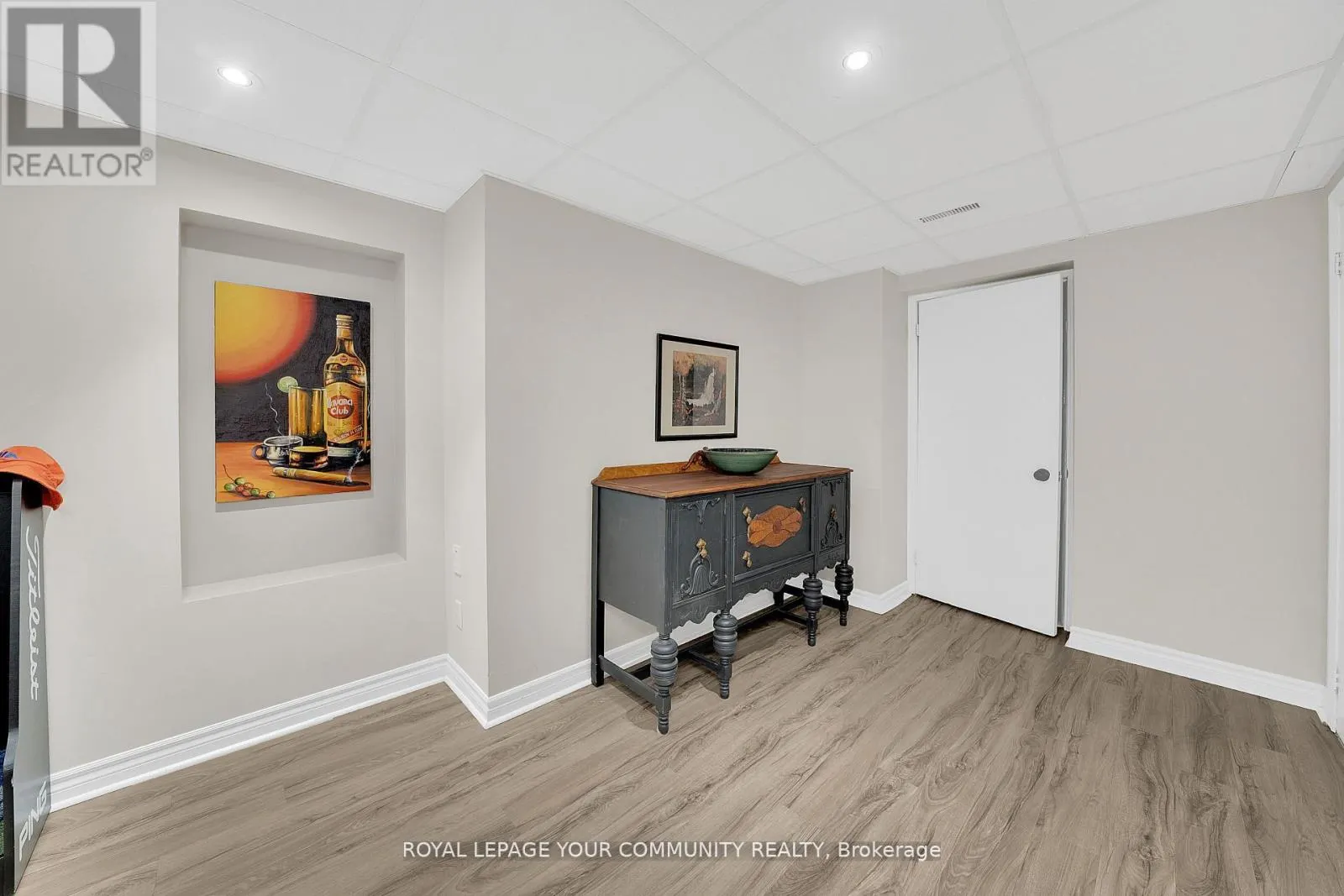 104 TAYLORWOOD AVENUE