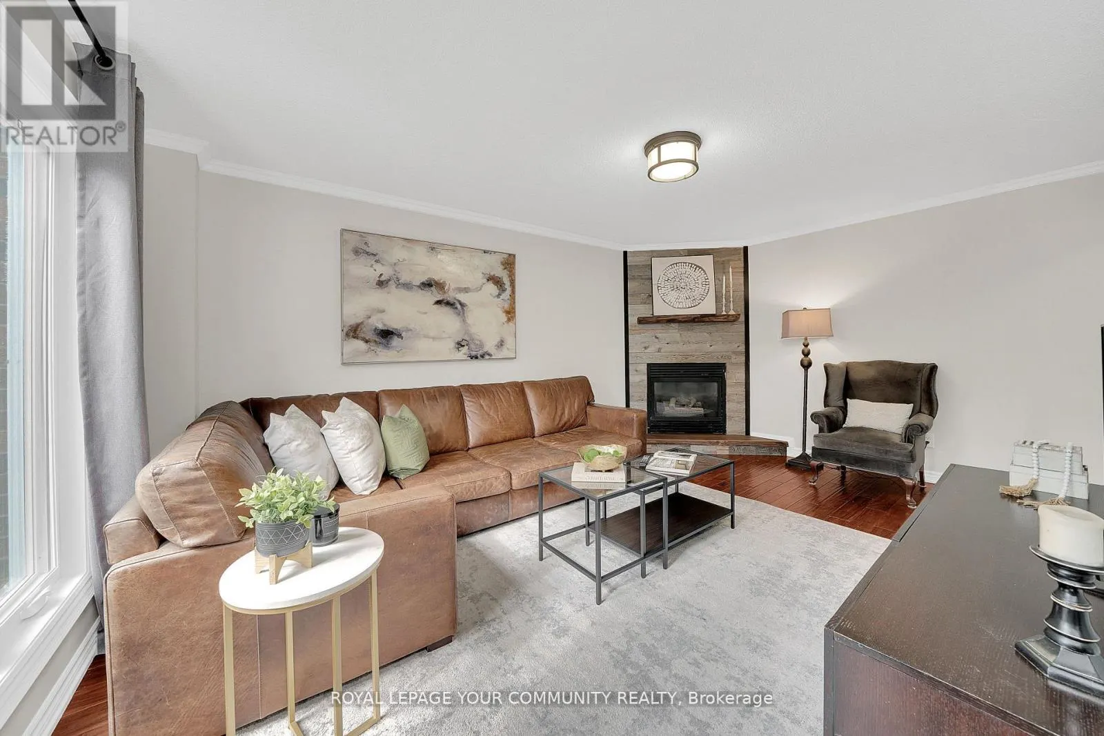 104 TAYLORWOOD AVENUE