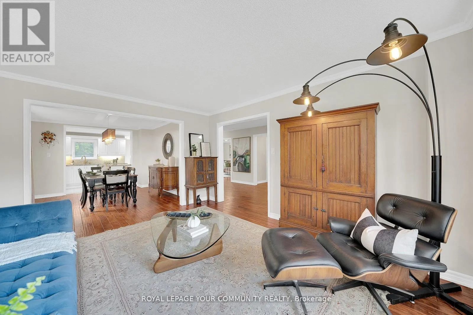 104 TAYLORWOOD AVENUE