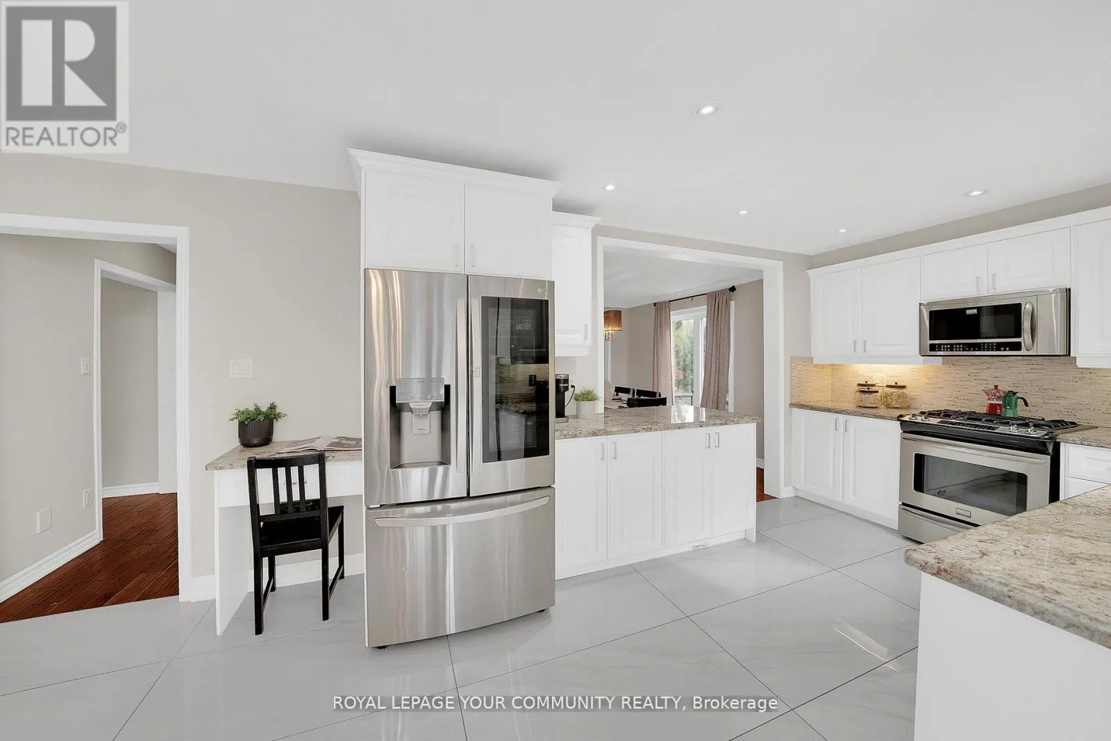 104 TAYLORWOOD AVENUE