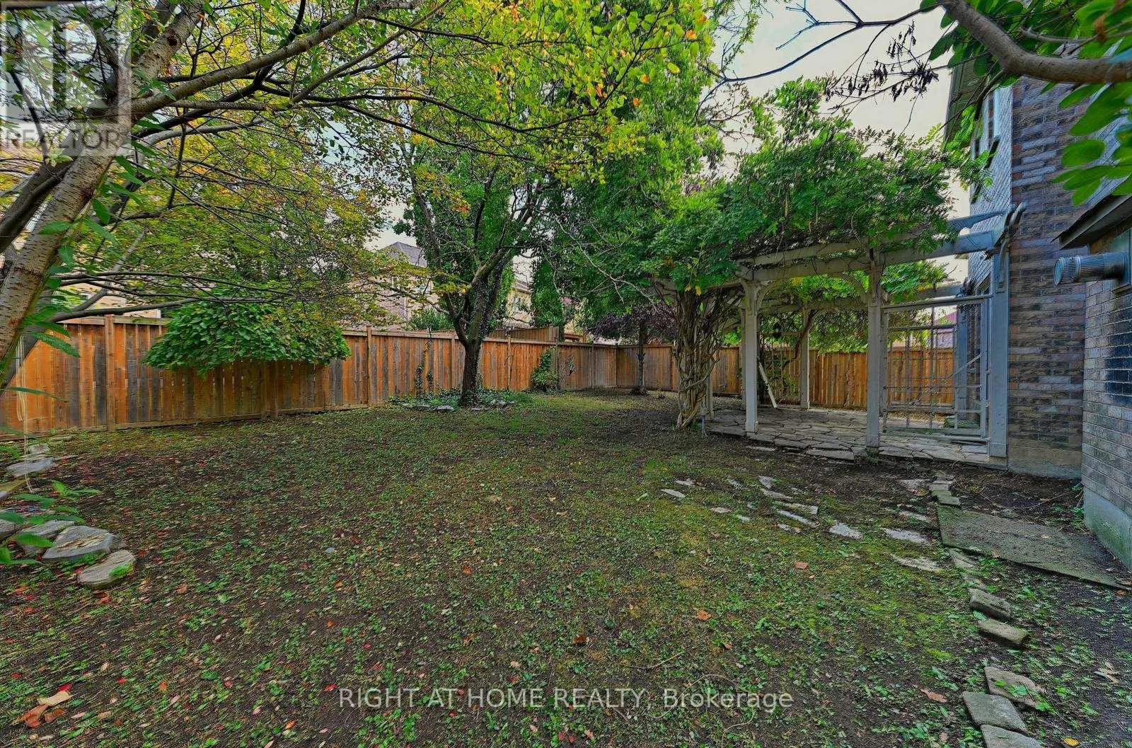 6843 CAMPBELL SETTLER COURT E