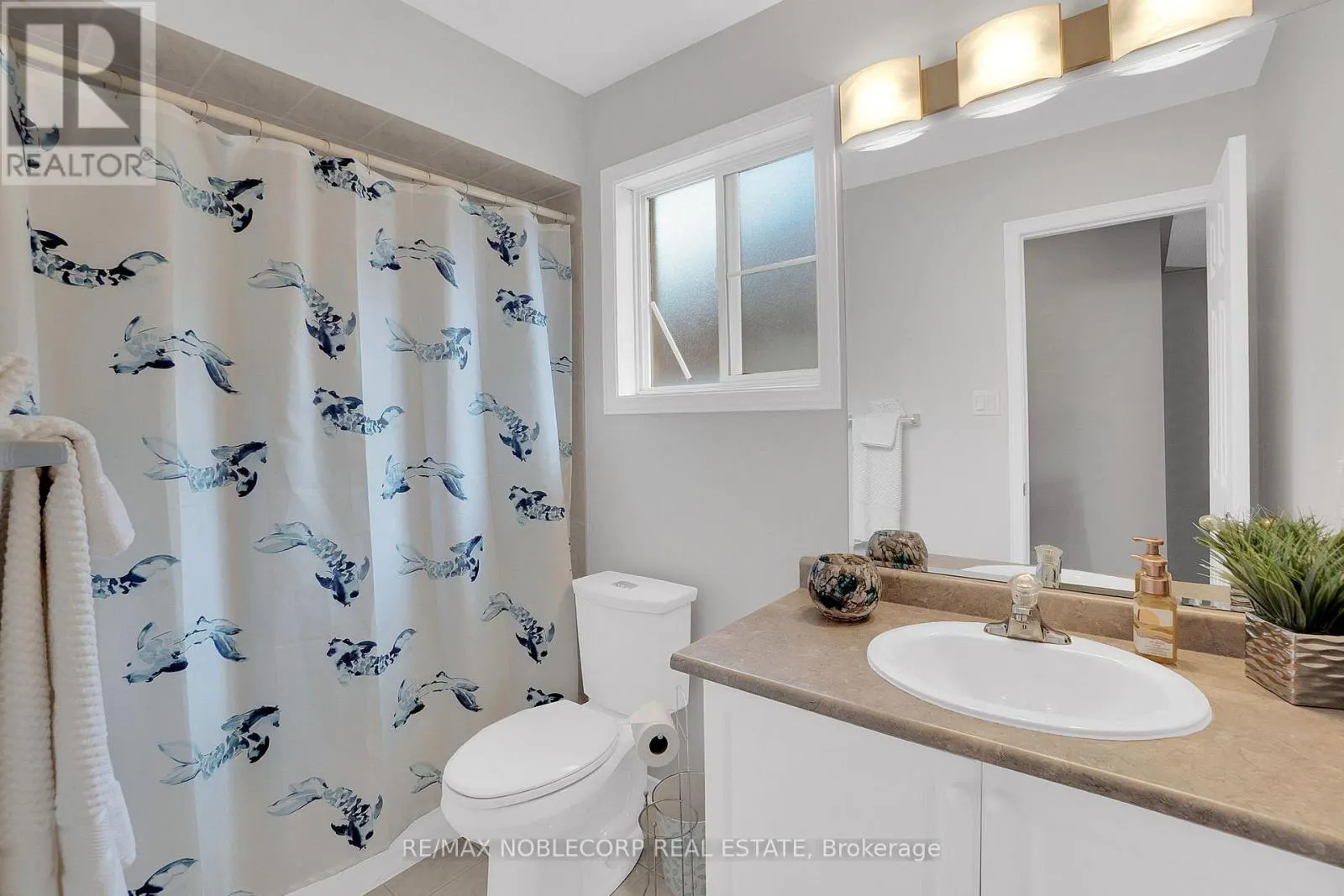 54 LAWREN HARRIS CRESCENT