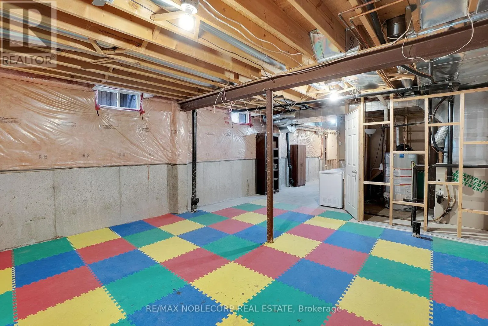 54 LAWREN HARRIS CRESCENT