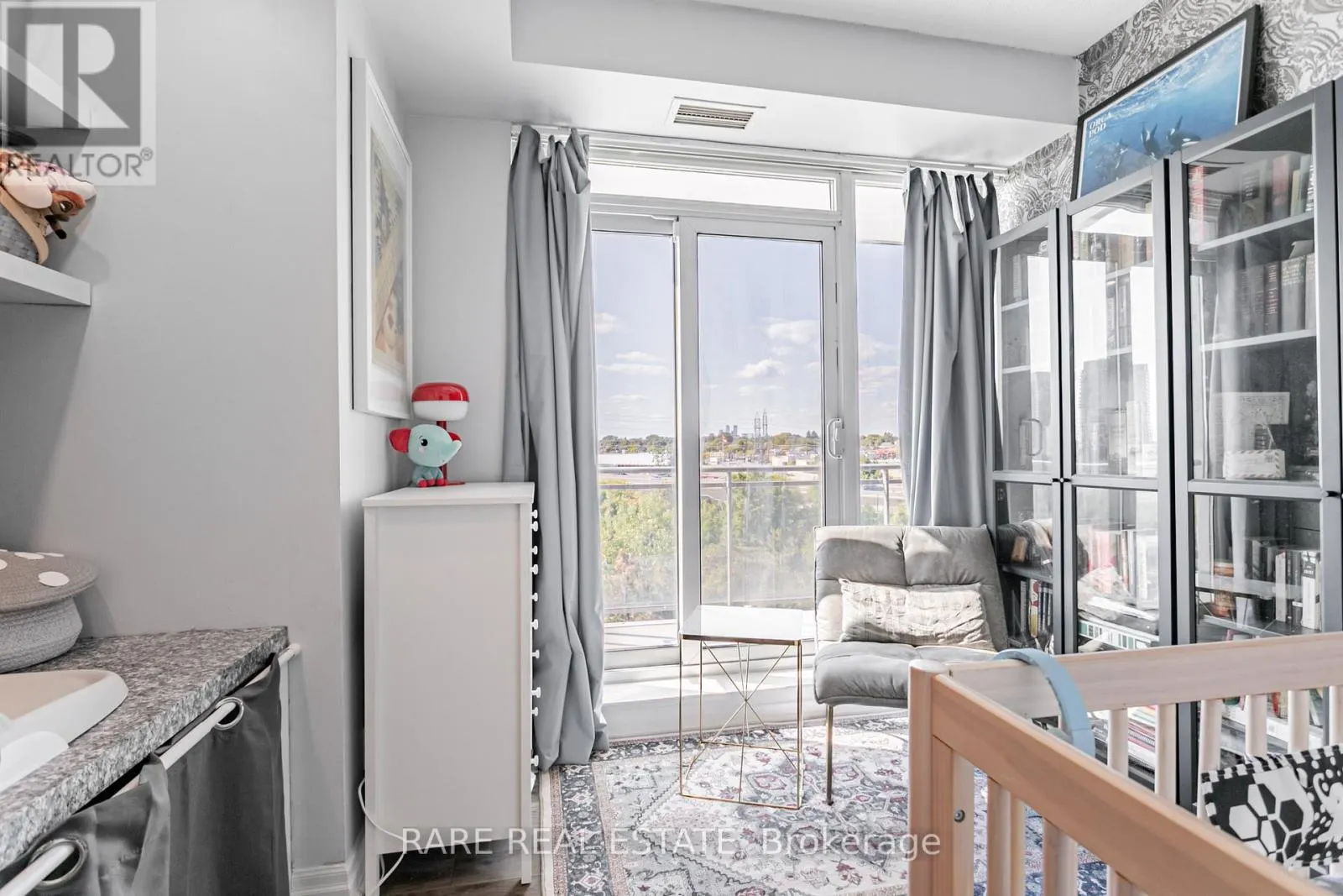 703 - 2119 LAKE SHORE BOULEVARD W