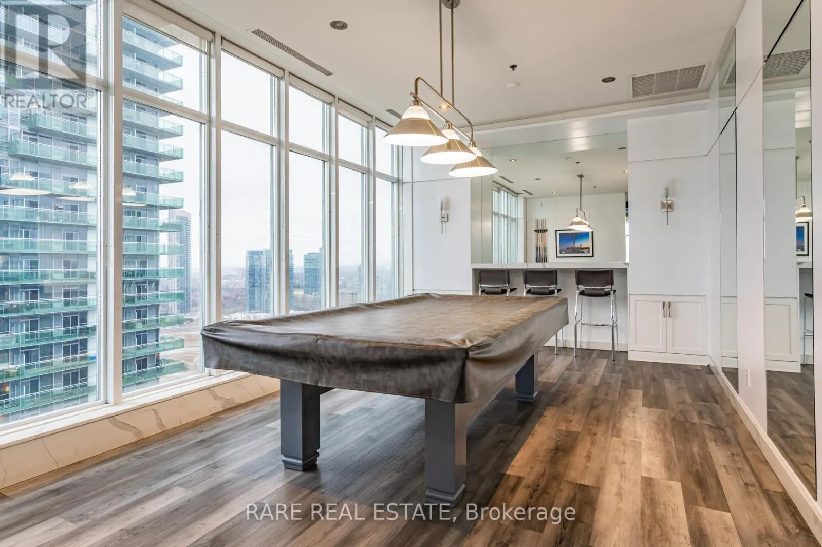 703 - 2119 LAKE SHORE BOULEVARD W