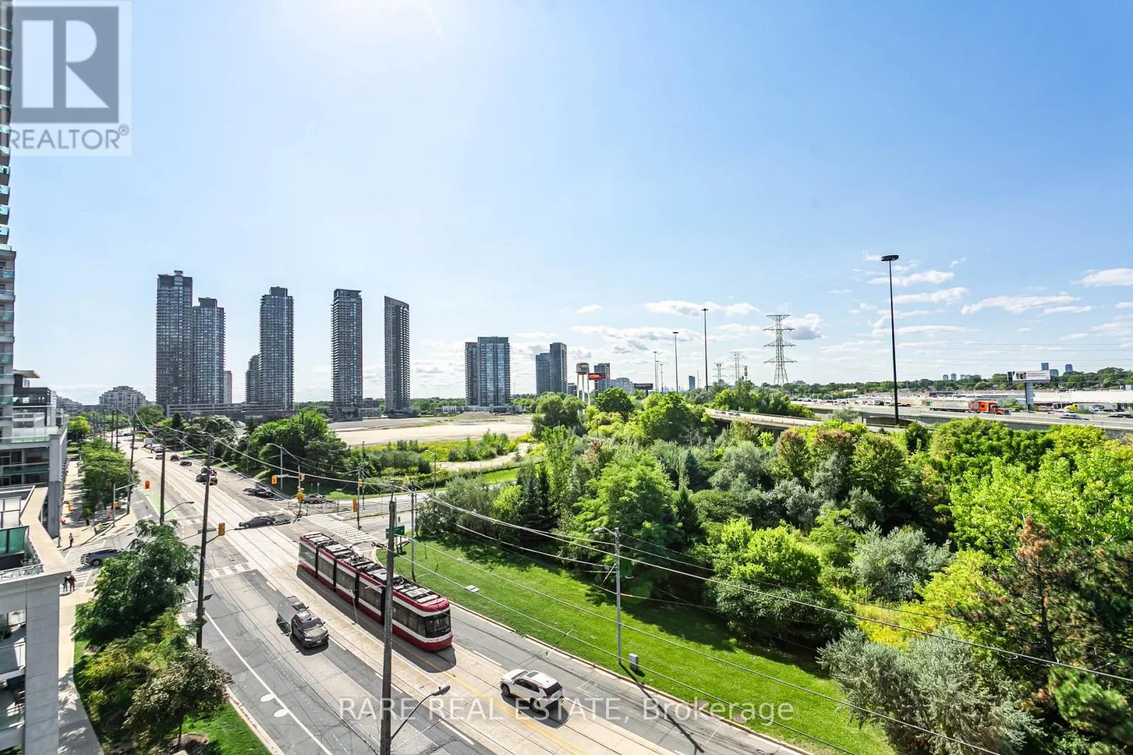 703 - 2119 LAKE SHORE BOULEVARD W