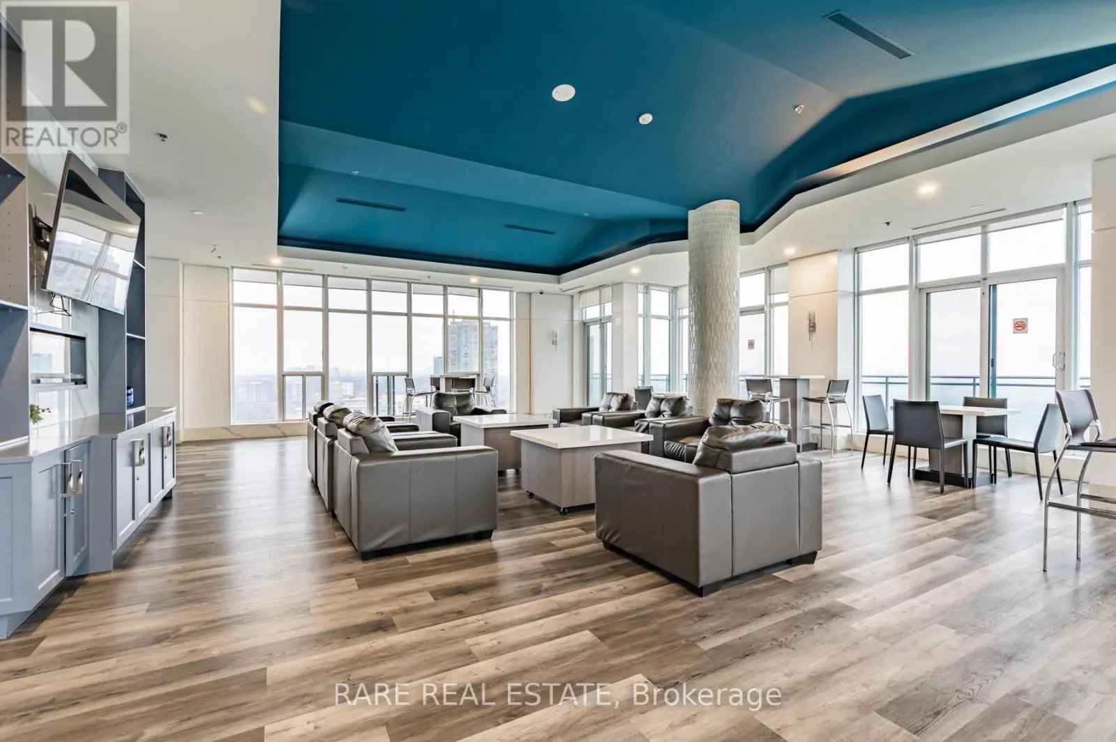 703 - 2119 LAKE SHORE BOULEVARD W