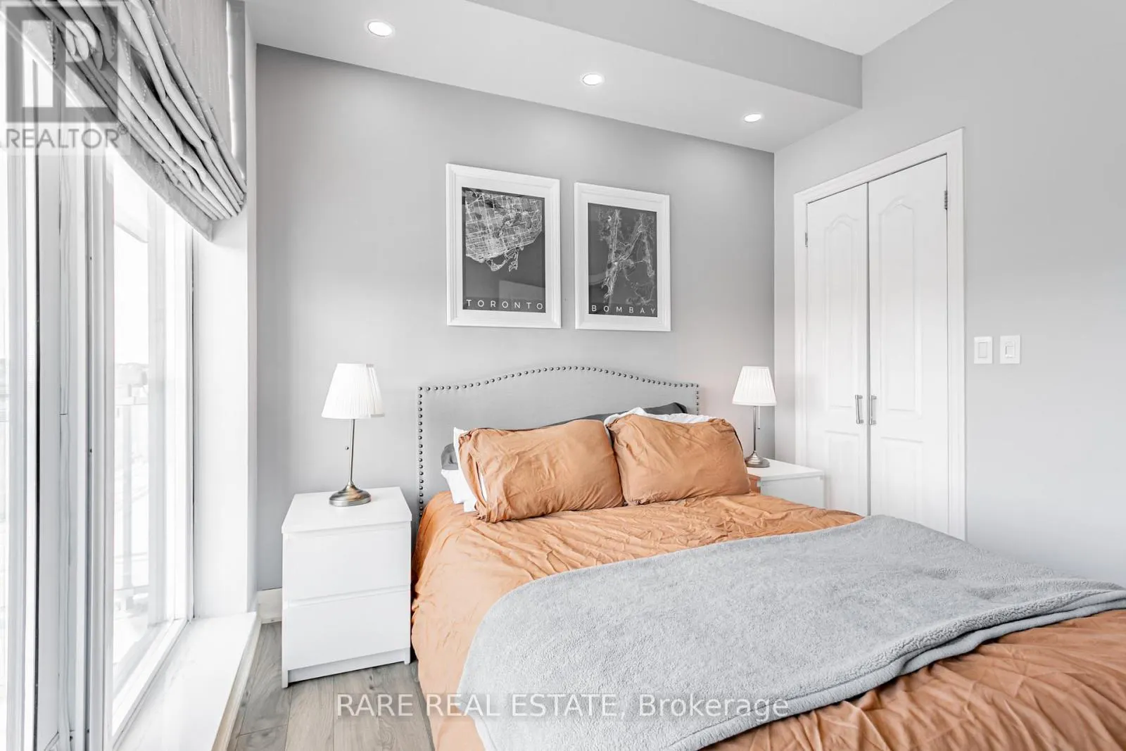 703 - 2119 LAKE SHORE BOULEVARD W