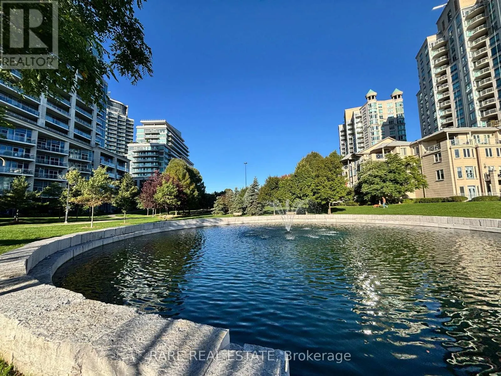 703 - 2119 LAKE SHORE BOULEVARD W